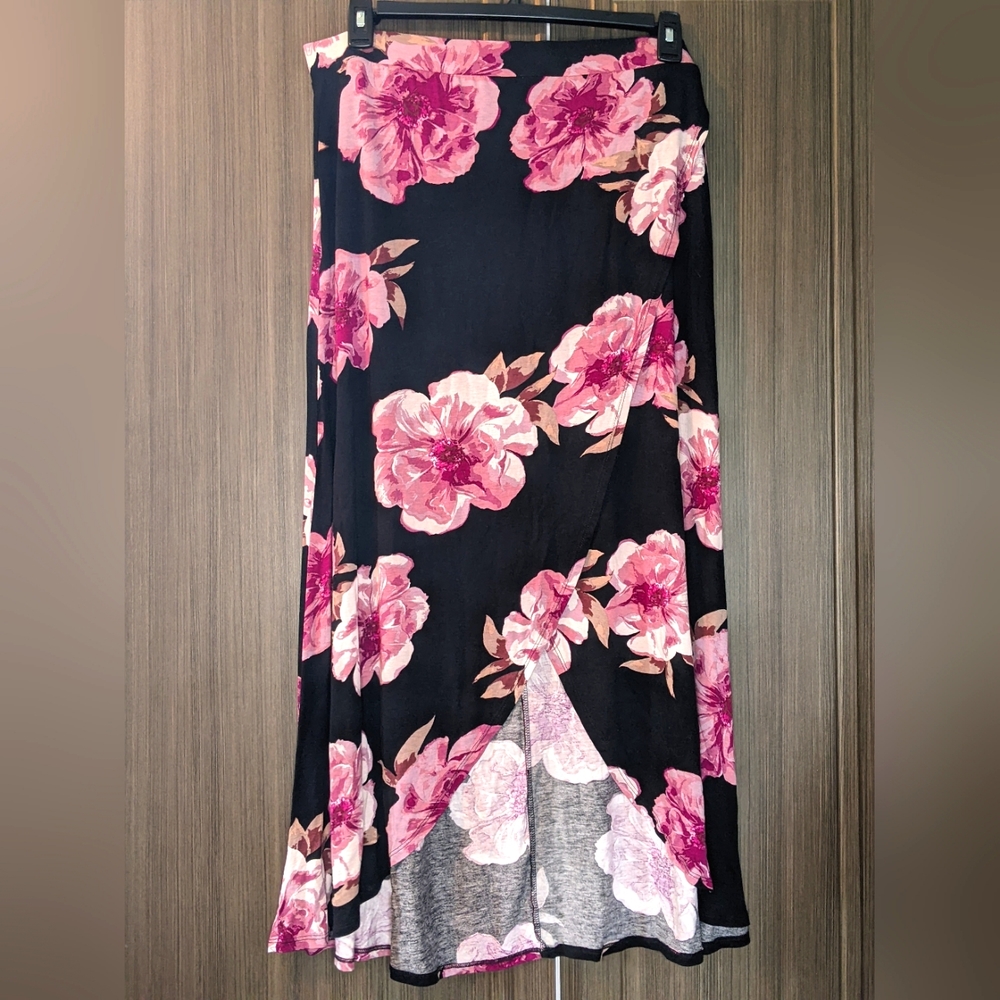 Charlotte Russe+ Floral Split Maxi Skirt, 2X